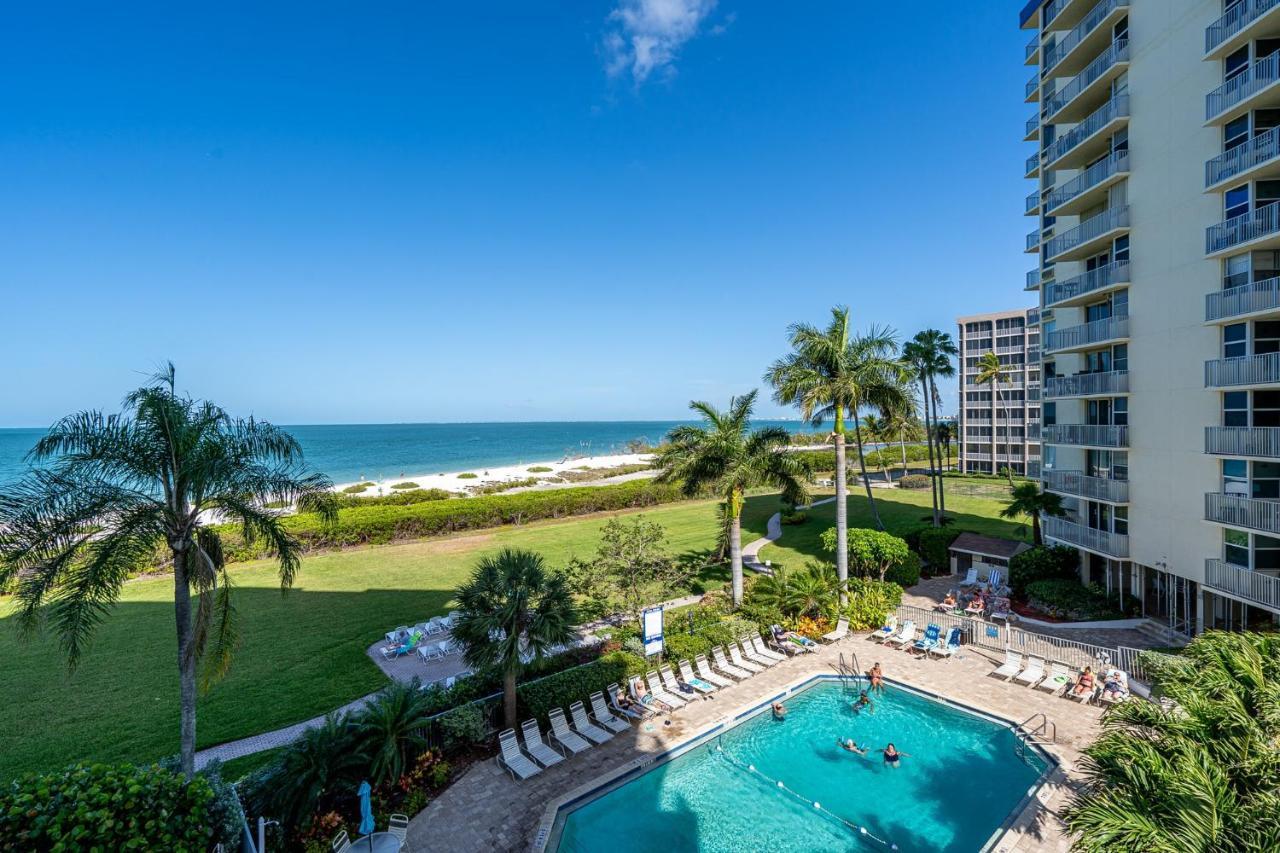 Updated Gulf Front Condo On The South End Of Fort Myers Beach! Condo Bagian luar foto