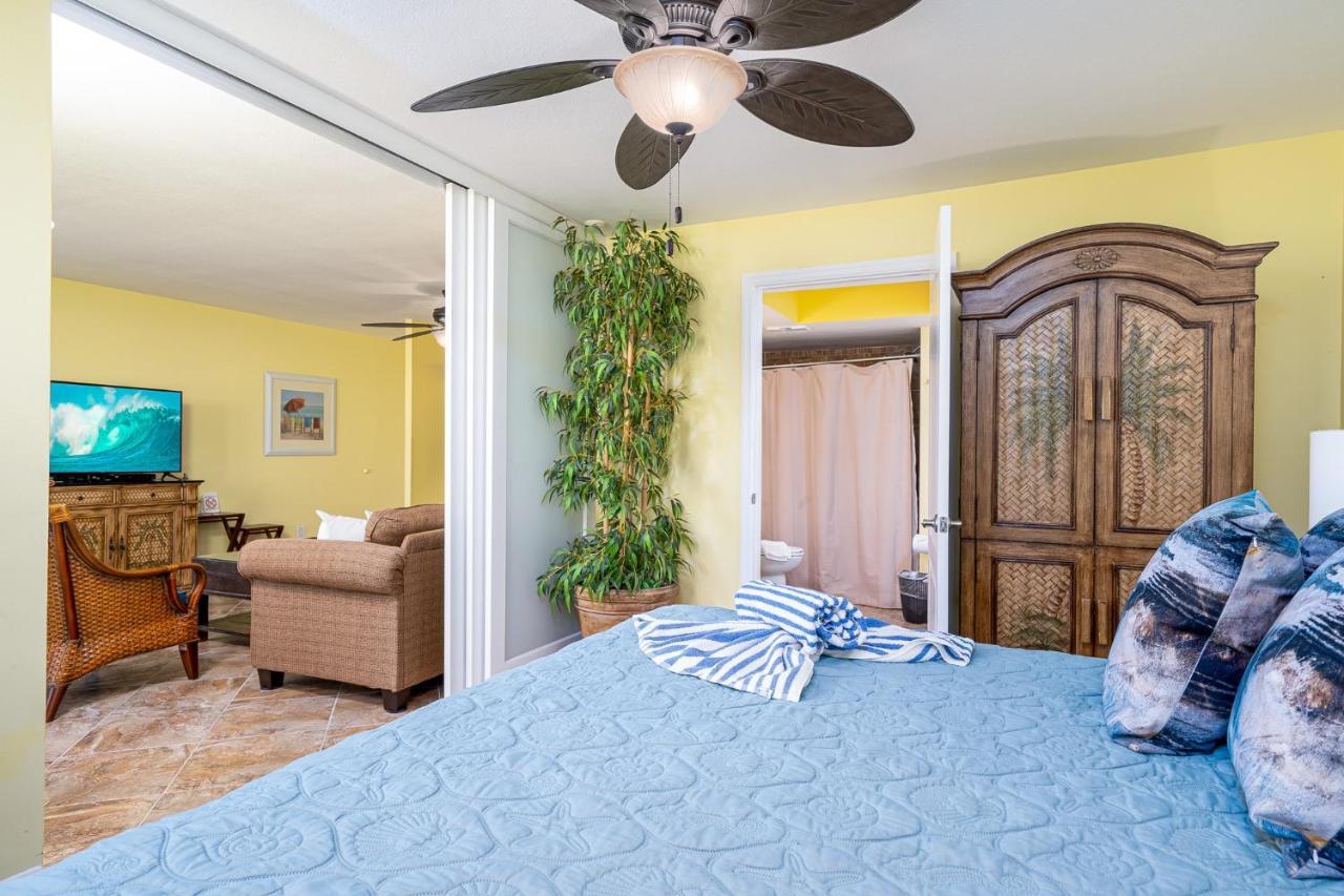 Updated Gulf Front Condo On The South End Of Fort Myers Beach! Condo Bagian luar foto